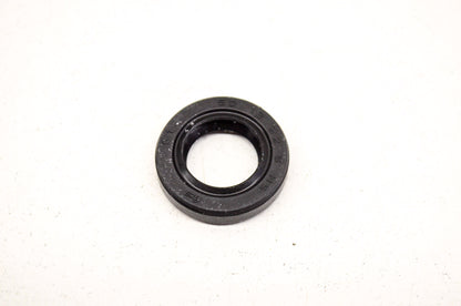 OEM Honda 91204-KE8-003 Oil Seal 13X22X5 NOS