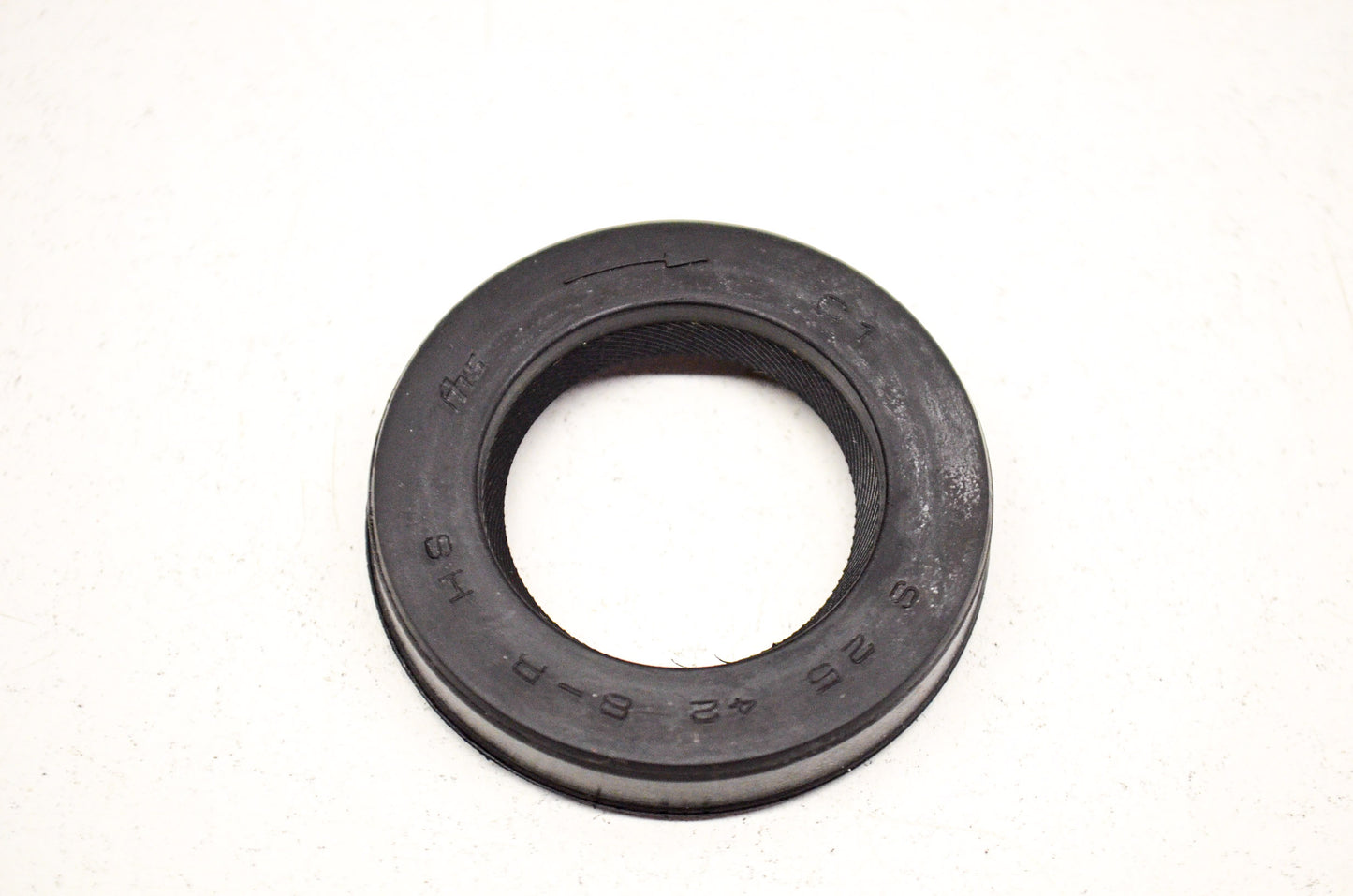 OEM Honda 91201-425-003 Oil Seal 25X42X8 NOS