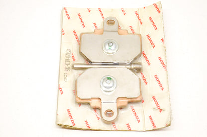 OEM Honda 43120-HE0-305 Pad Set NOS