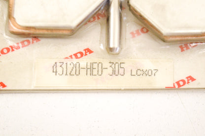 OEM Honda 43120-HE0-305 Pad Set NOS