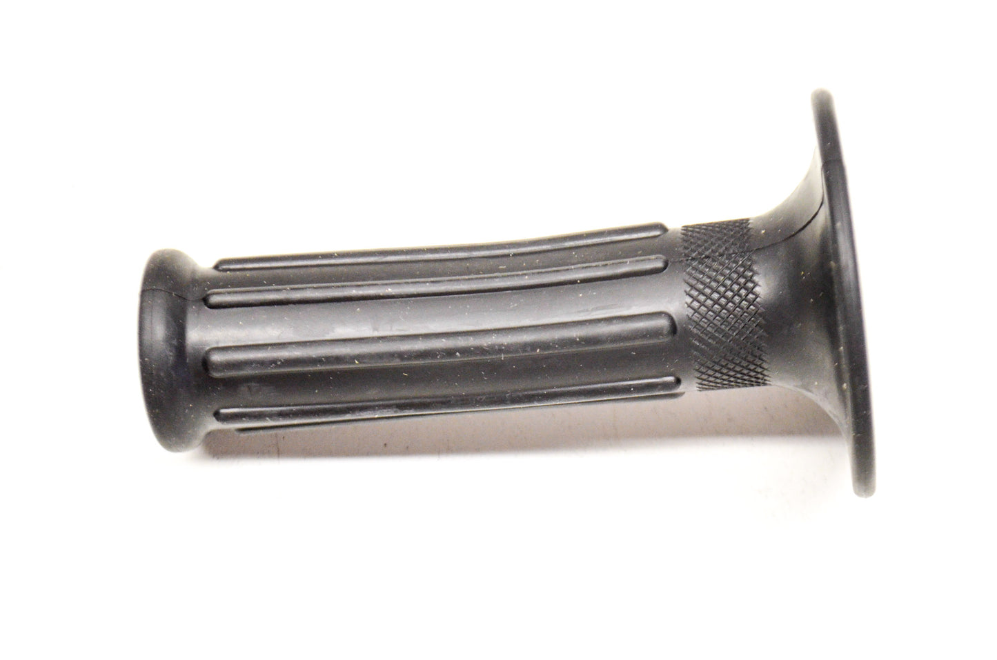 New OEM Honda 53165-116-670 Right Handlebar Grip NOS