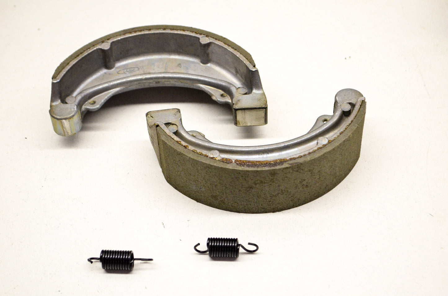 OEM Honda 06430-413-505 Brake Shoe Set NOS
