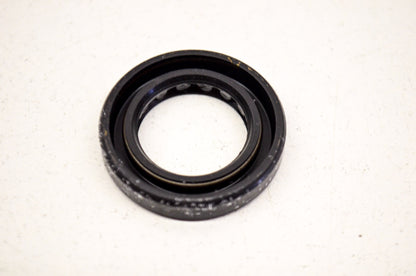 OEM Honda 91202-KJ9-003 Oil Seal 20X32X6 NOS