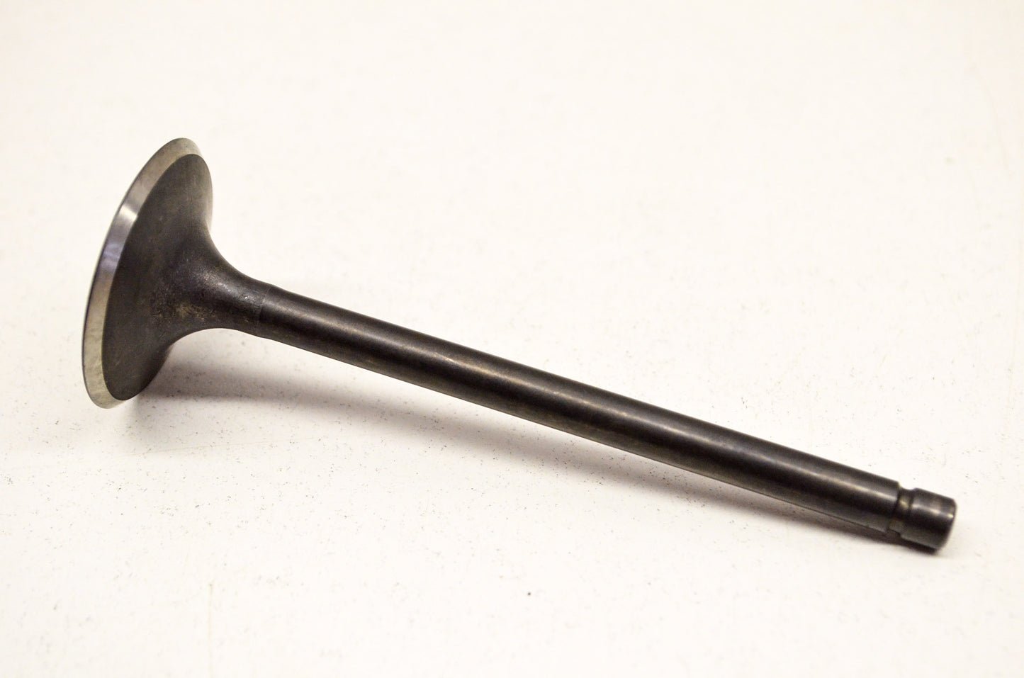 New OEM Honda 14711-MG3-000 Intake Valve NOS