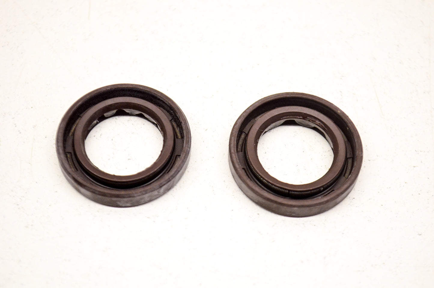 OEM Honda 91202-HC5-005 Oil Seal 17X27X5 Qty 2 NOS