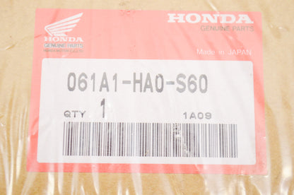 OEM Honda 061A1-HA0-S60 Gasket Kit A NOS
