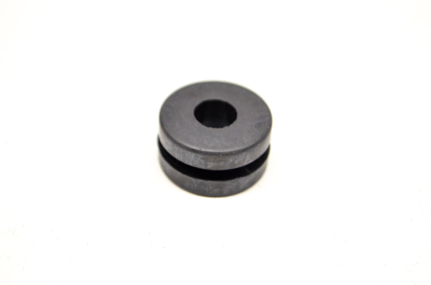 OEM Honda 61315-358-000 Setting Rubber 22mm NOS