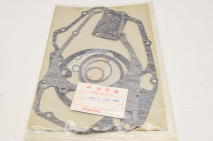 OEM Honda 06111-235-000 Gasket Kit B NOS
