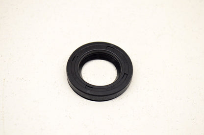 OEM Honda 91203-GBG-900 Oil Seal 17X29X5 NOS