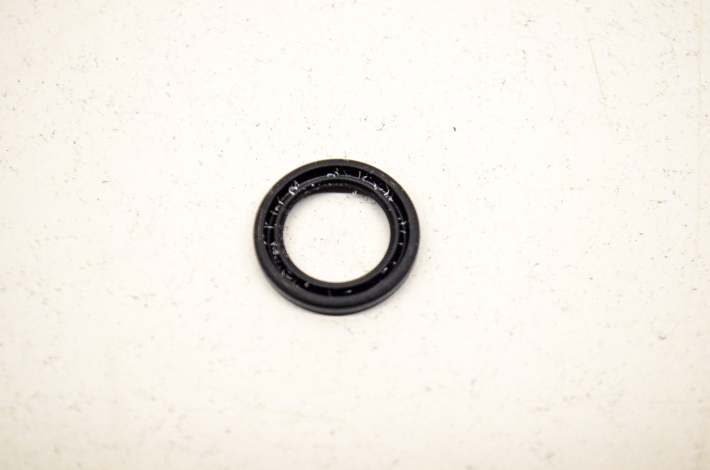 OEM Honda 91255-KF0-003 Oil Seal 12X17X2.5 NOS