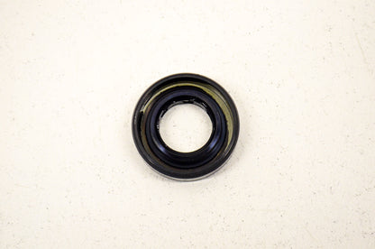 OEM Honda 91272-733-931 Oil Seal 15X28X7 NOS