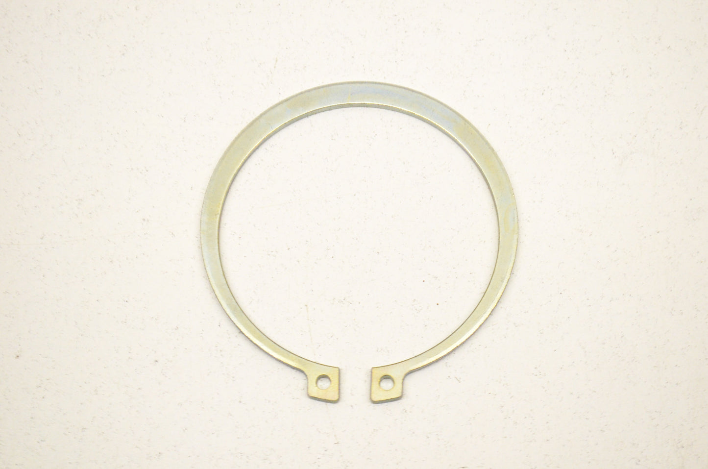 OEM Honda 90664-KA2-000 Circlip (63mm) NOS