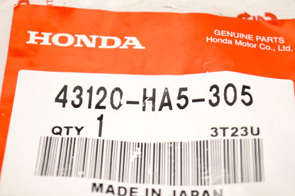OEM Honda 43120-HA5-305 Rear Pad Set NOS