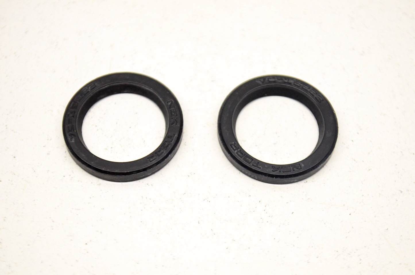 OEM Honda 91351-GS2-701 Rear Dust Seal Qty 2 NOS
