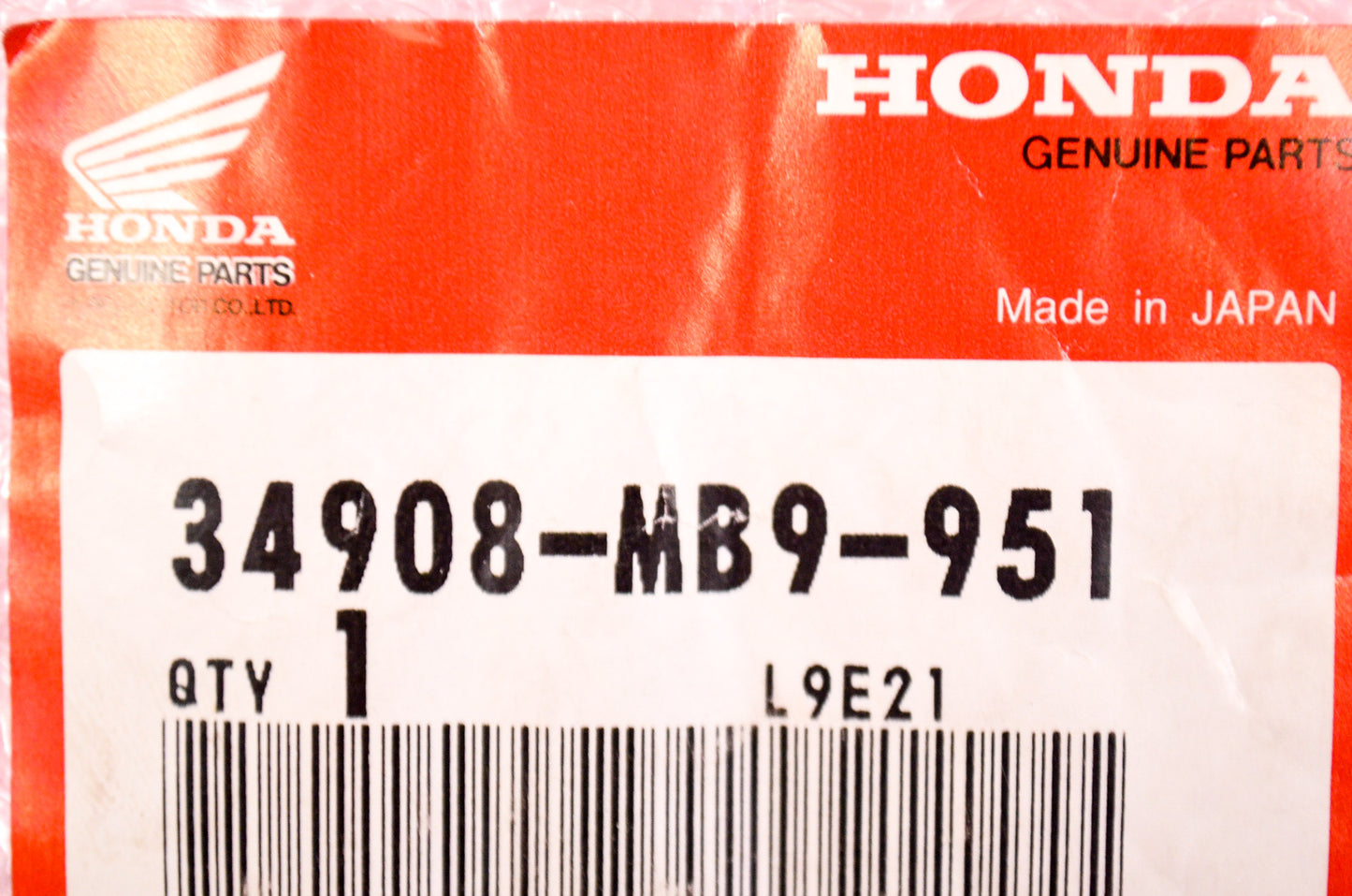 New OEM Honda Bulb/Socket T4.8 NOS