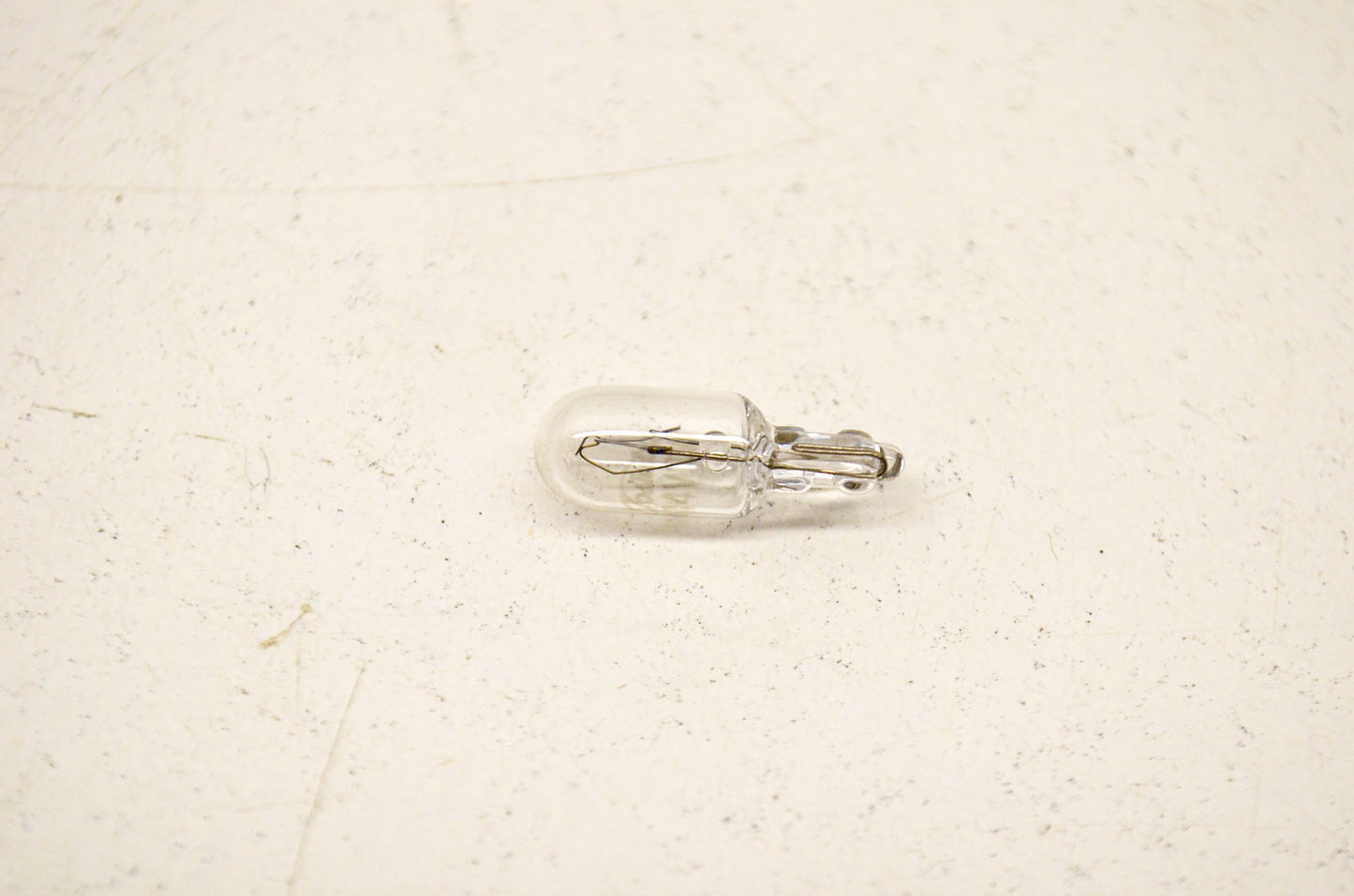 OEM Honda 34908-KM1-671 Bulb T6.5 12V 3W NOS