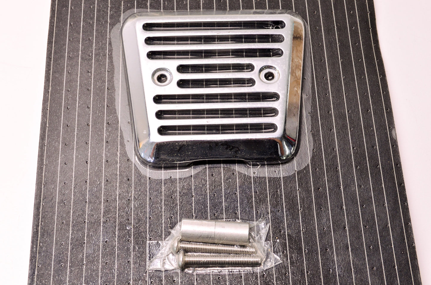 New OEM Yamaha Billet Rectifier Cover NOS