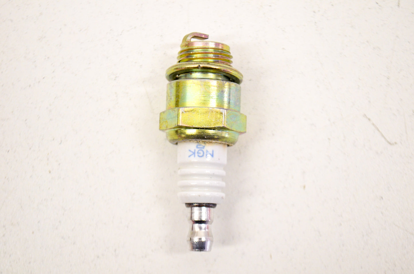OEM Honda 98073-54744, BMR4A 98073-54744, Bmr4A Spark Plug NOS