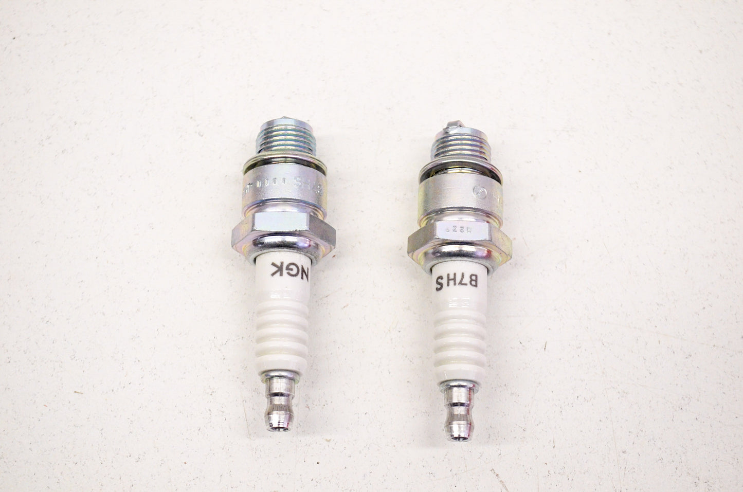 OEM Honda 98076-57740 Spark Plug (B7HS) Qty 2 NOS