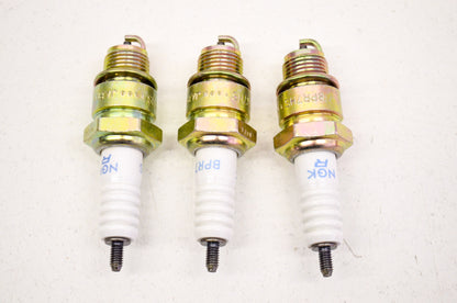 OEM Honda 98076-57717 Spark Plug (BPR7HS) Qty 3 NOS