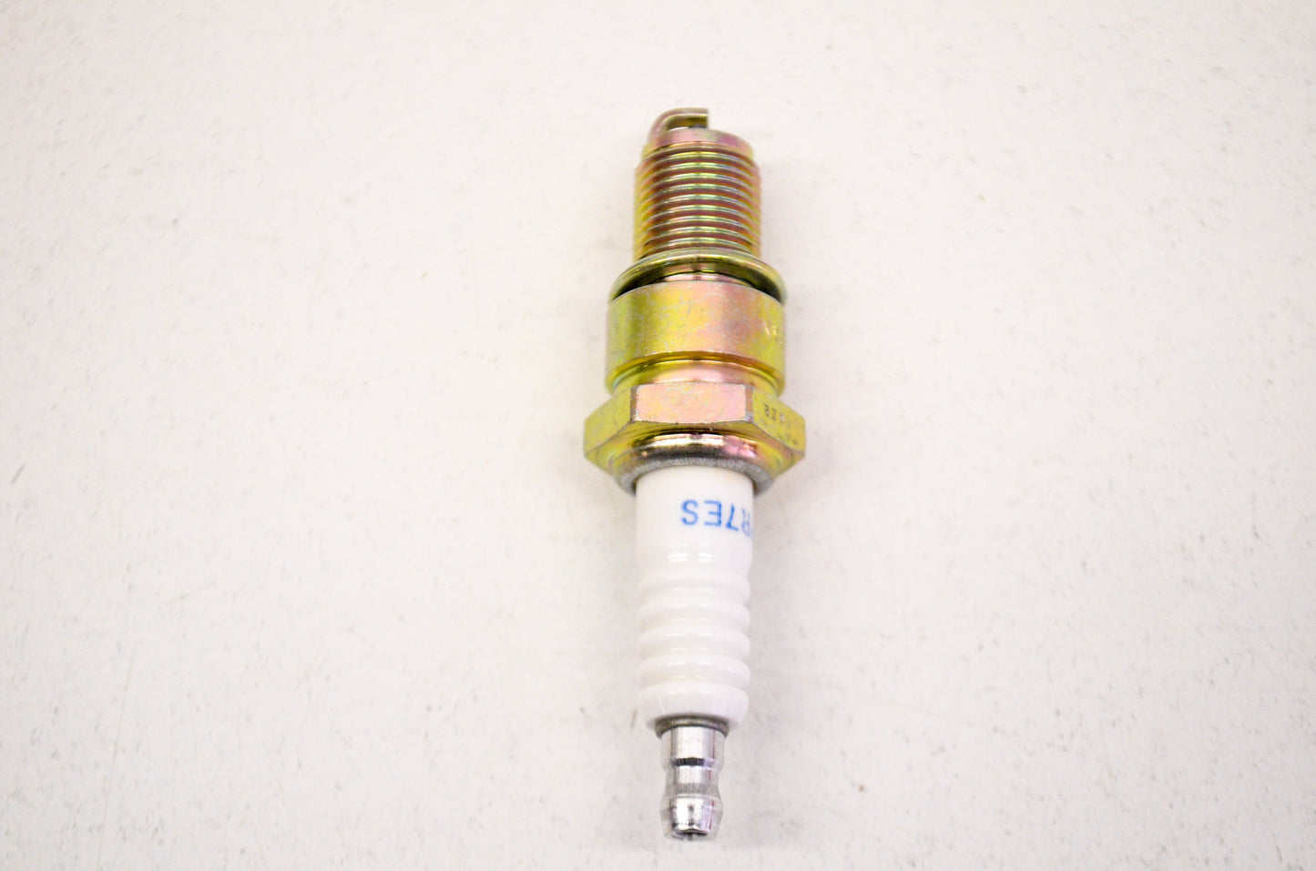 OEM Honda 98079-57846, BPR7ES NGK Spark Plug NOS