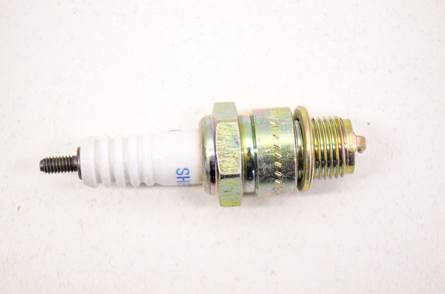 OEM Honda 98076-58716, BR8HS NGK Spark Plug NOS