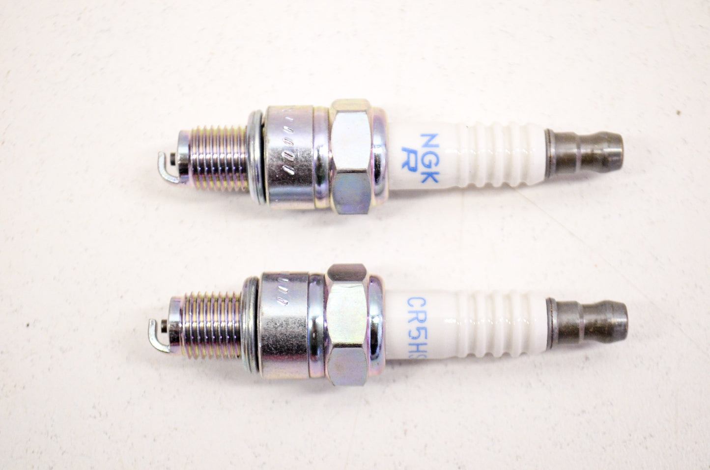 OEM Honda 98056-55777 Spark Plug (CR5HSB) Qty 2 NOS