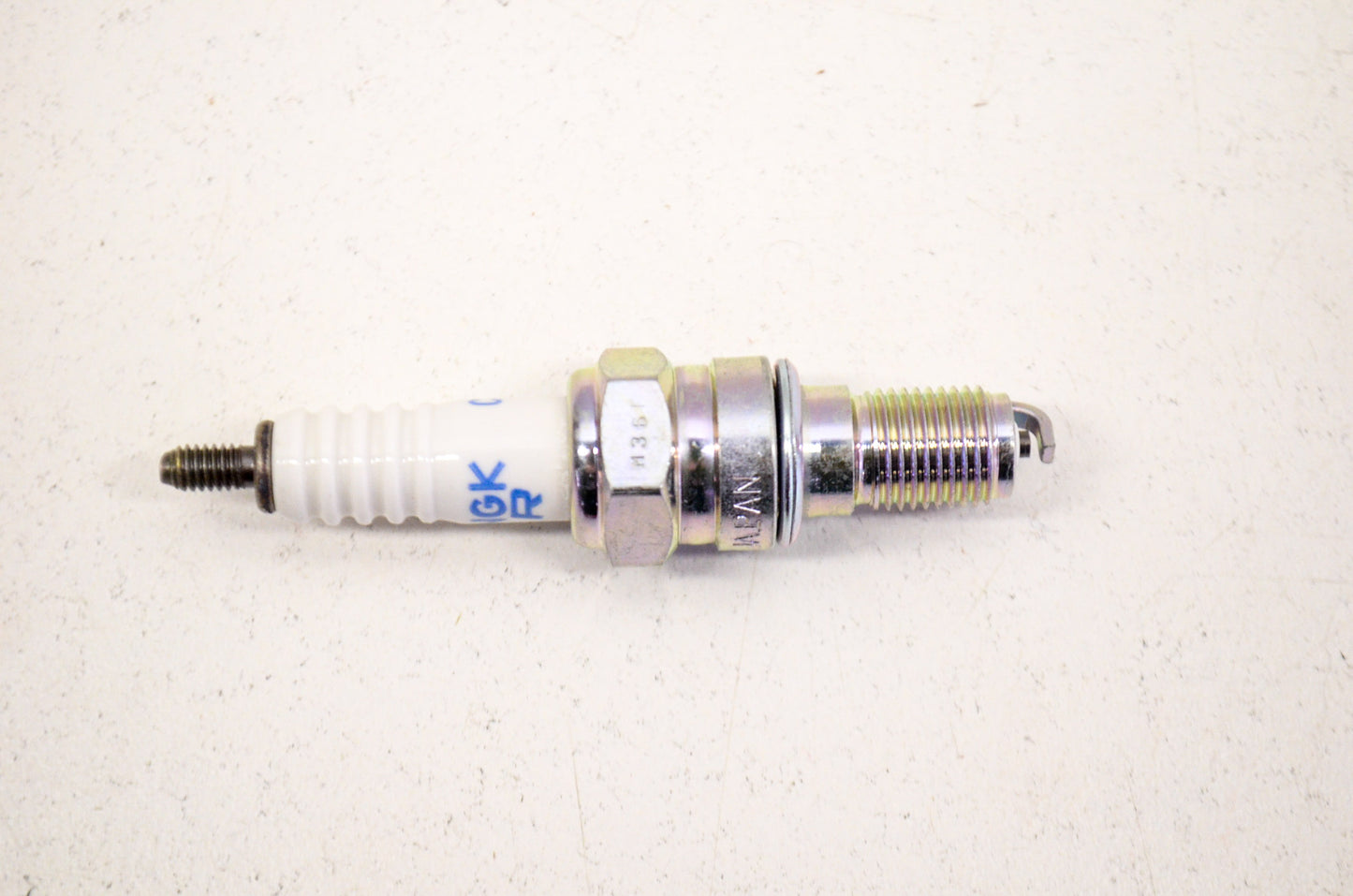 OEM Honda 98059-59916, CR9-EH-9 NGK Spark Plug NOS