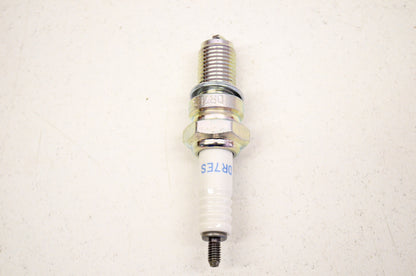 OEM Honda 98069-57719, DR7ES NGK Spark Plug NOS