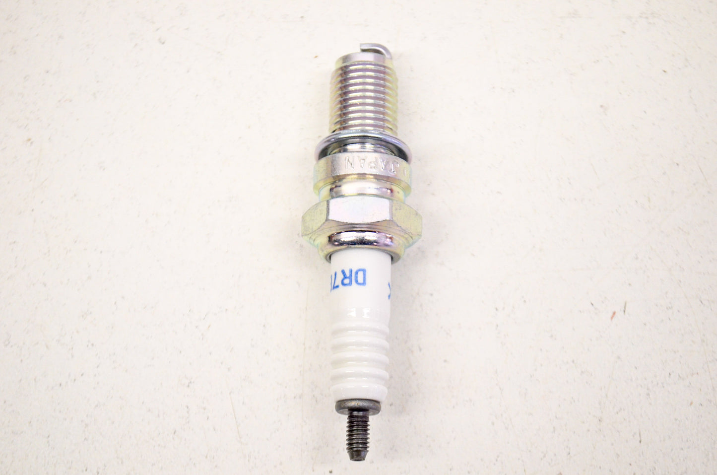 OEM Honda 98069-5771P Spark Plug (DR7EA) NOS