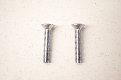 OEM Honda 93700-06032 Oval Screw 6x32 Qty 2 NOS