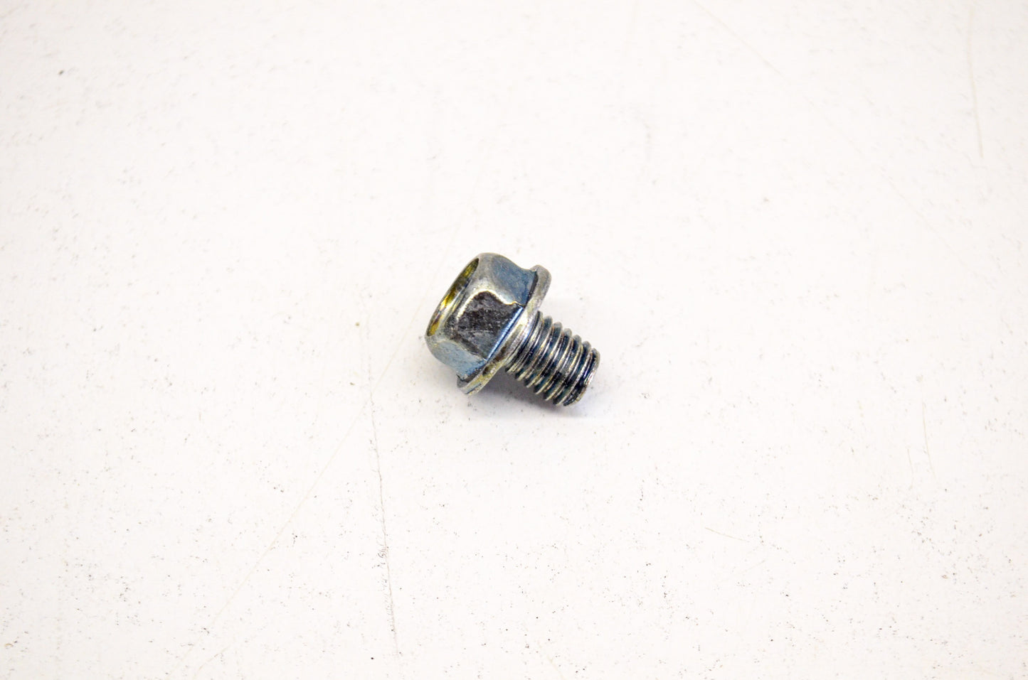 OEM Honda 95701-08010-00 Flange Bolt 8x10 NOS