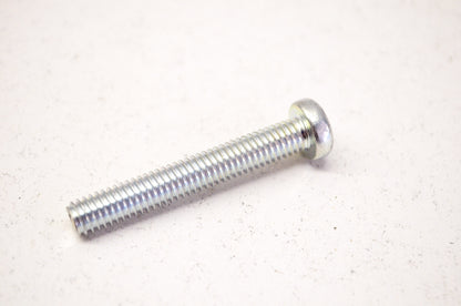 OEM Honda 93500-06040 Pan Screw 6x40 NOS