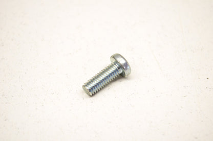 OEM Honda 93500-05014 Pan Screw 5x14 NOS