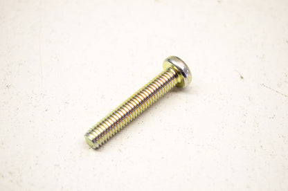 OEM Honda 93500-05028 Pan Screw 5x28 NOS