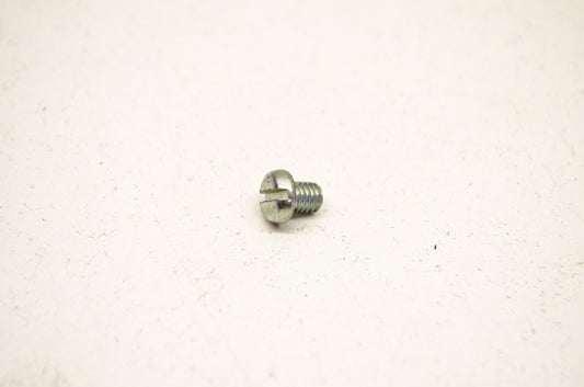 OEM Honda 93500-04005 Pan Screw 4x5 Flat Head NOS
