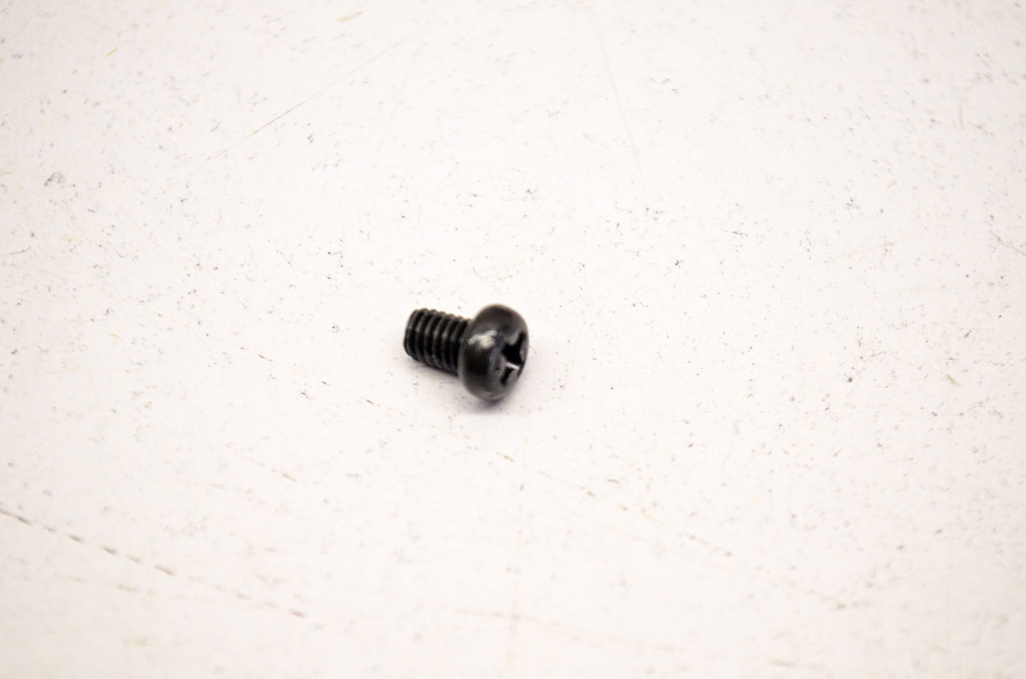 OEM Honda 93500-04006 Pan Screw 4x6 NOS