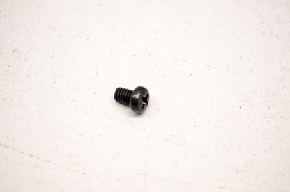 OEM Honda 93500-04006 Pan Screw 4x6 NOS