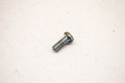 OEM Honda 93500-04010 Pan Screw 4x10 Flat Head NOS
