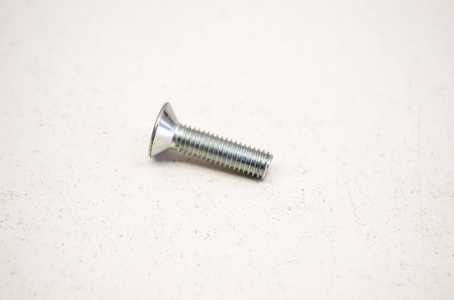 OEM Honda 93600-05020 Flat Screw 5x20 NOS