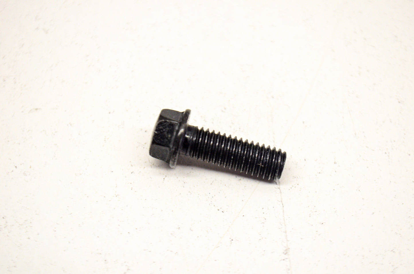 OEM Honda 96001-0601807 Flange Bolt 6X18 NOS
