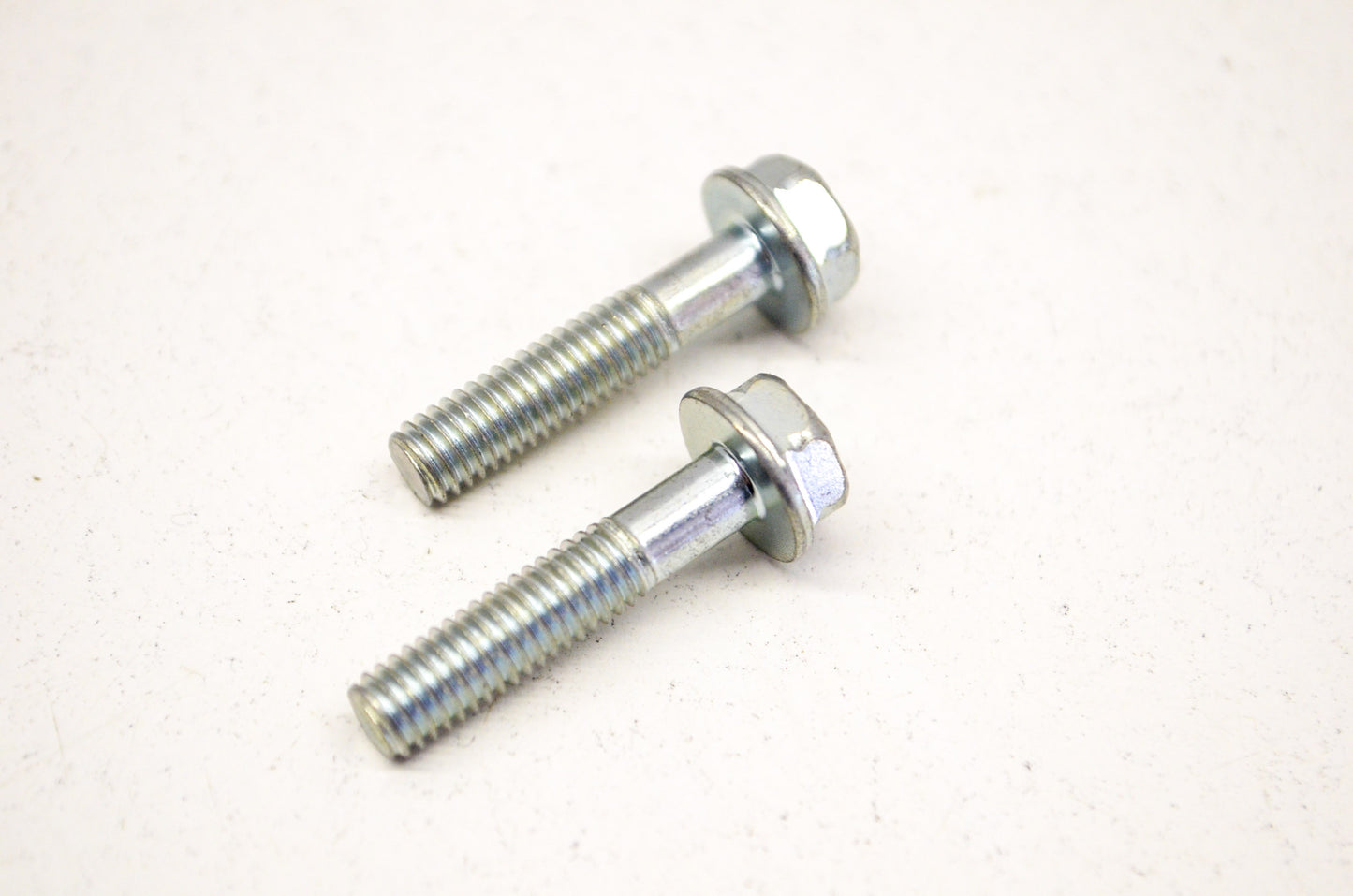New OEM Honda Flange Bolt 6x28 Qty 2 NOS