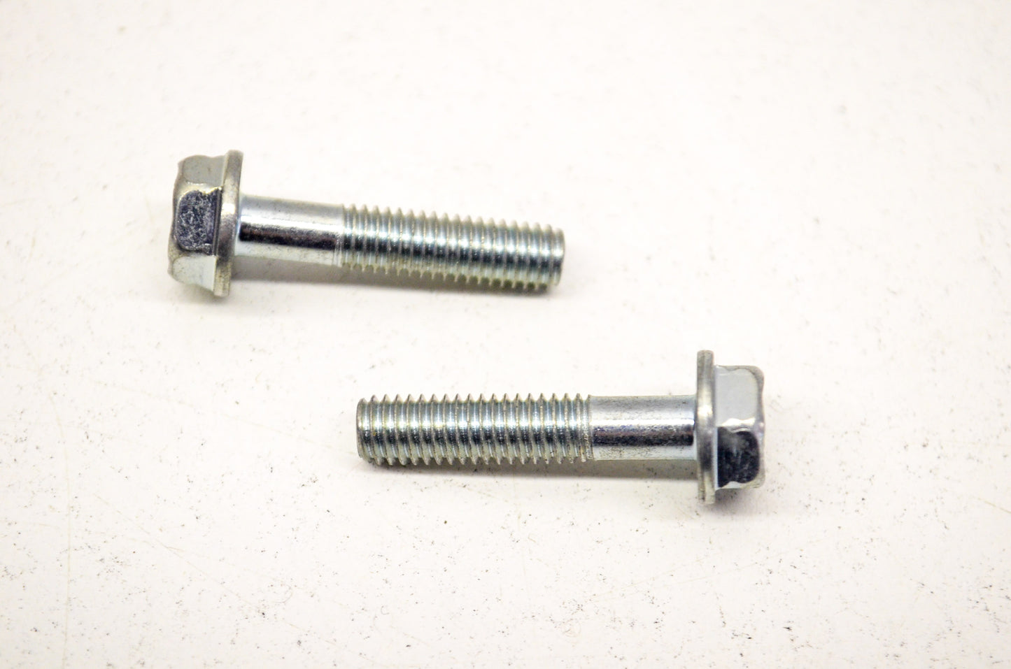 New OEM Honda Flange Bolt 6x28 Qty 2 NOS