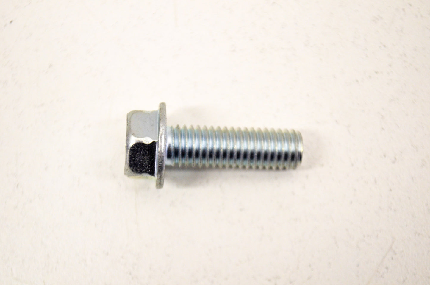 OEM Honda 95701-08025 Flange Bolt 8X25 NOS