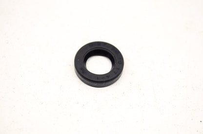 OEM Honda 91202-KA3-711 Oil Seal 10X17X4 NOS