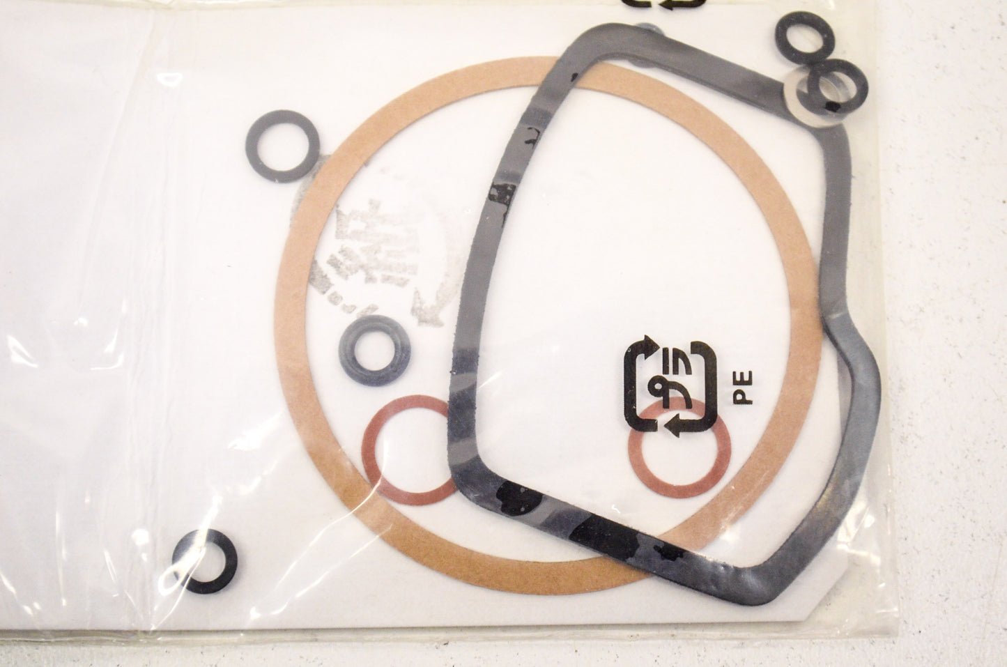 OEM Honda 16010-375-004 Gasket Set NOS