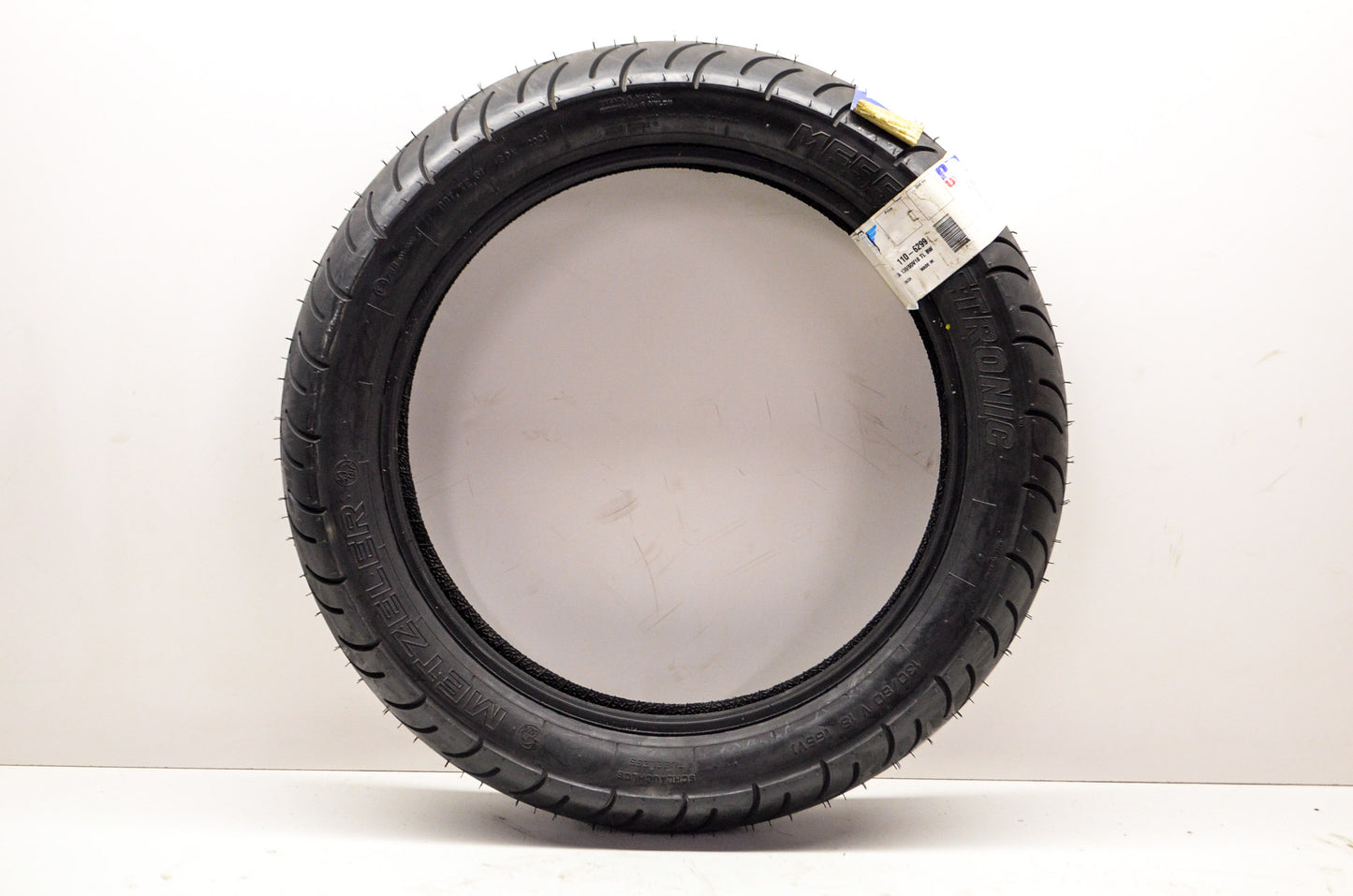 New Metzeler Lasertec Tire ME55A 130/80-18 V NOS