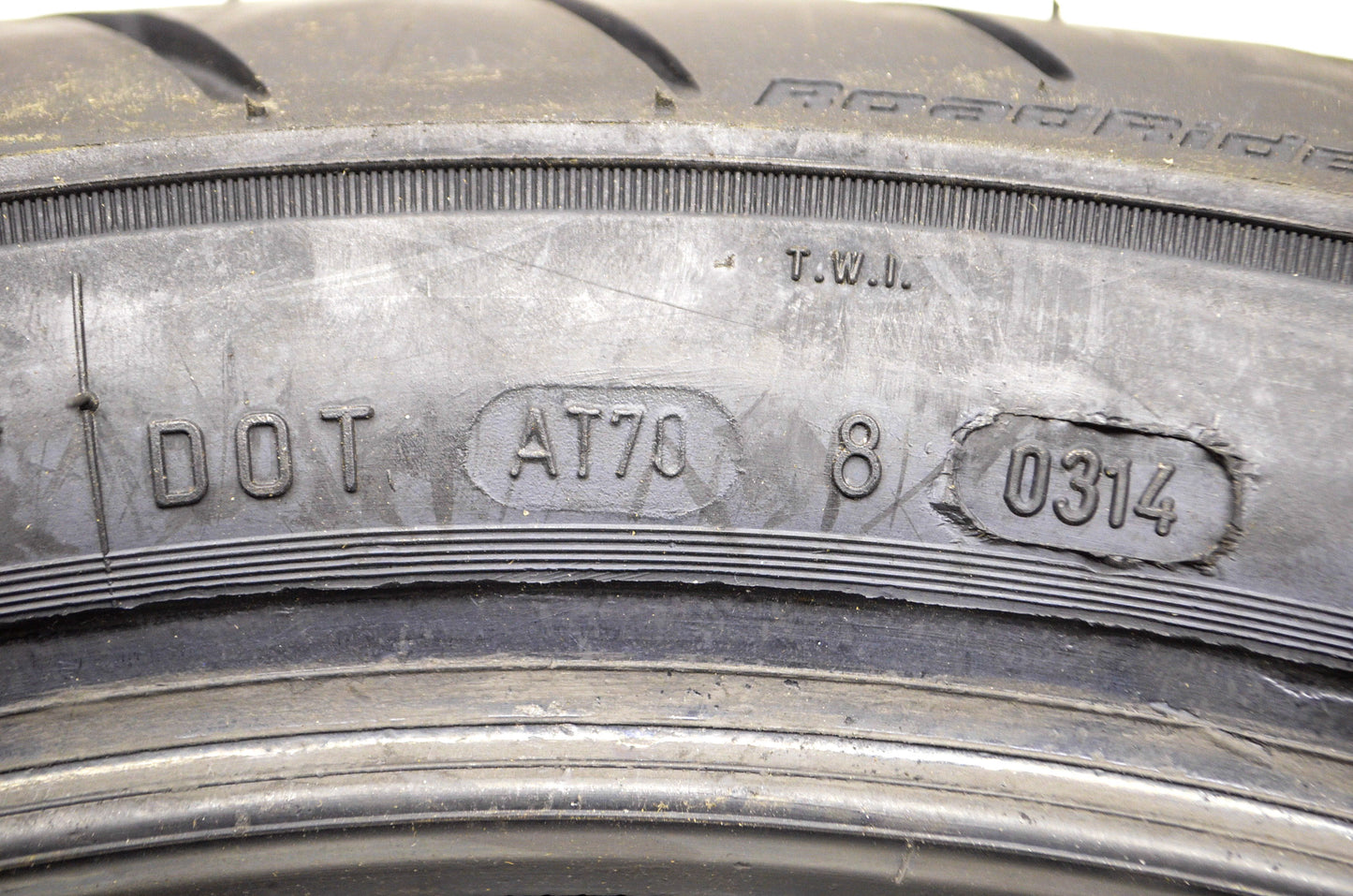 New Avon Tire Roadrider 110/80-17 NOS