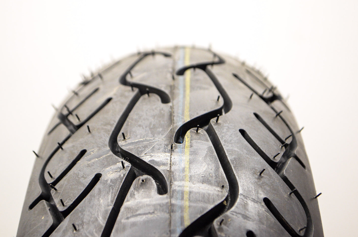 New Pirelli Tire MT66-R 140/90-15 H NOS