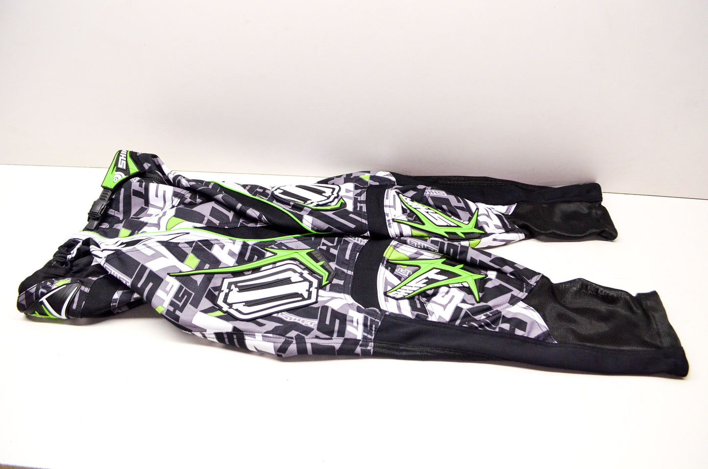 Shift 04318-004-130 Strike Race Pant Mark Green Size W30 NOS